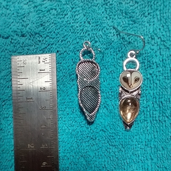 Cute owl wire earrings amber color stone - Picture 2 of 4